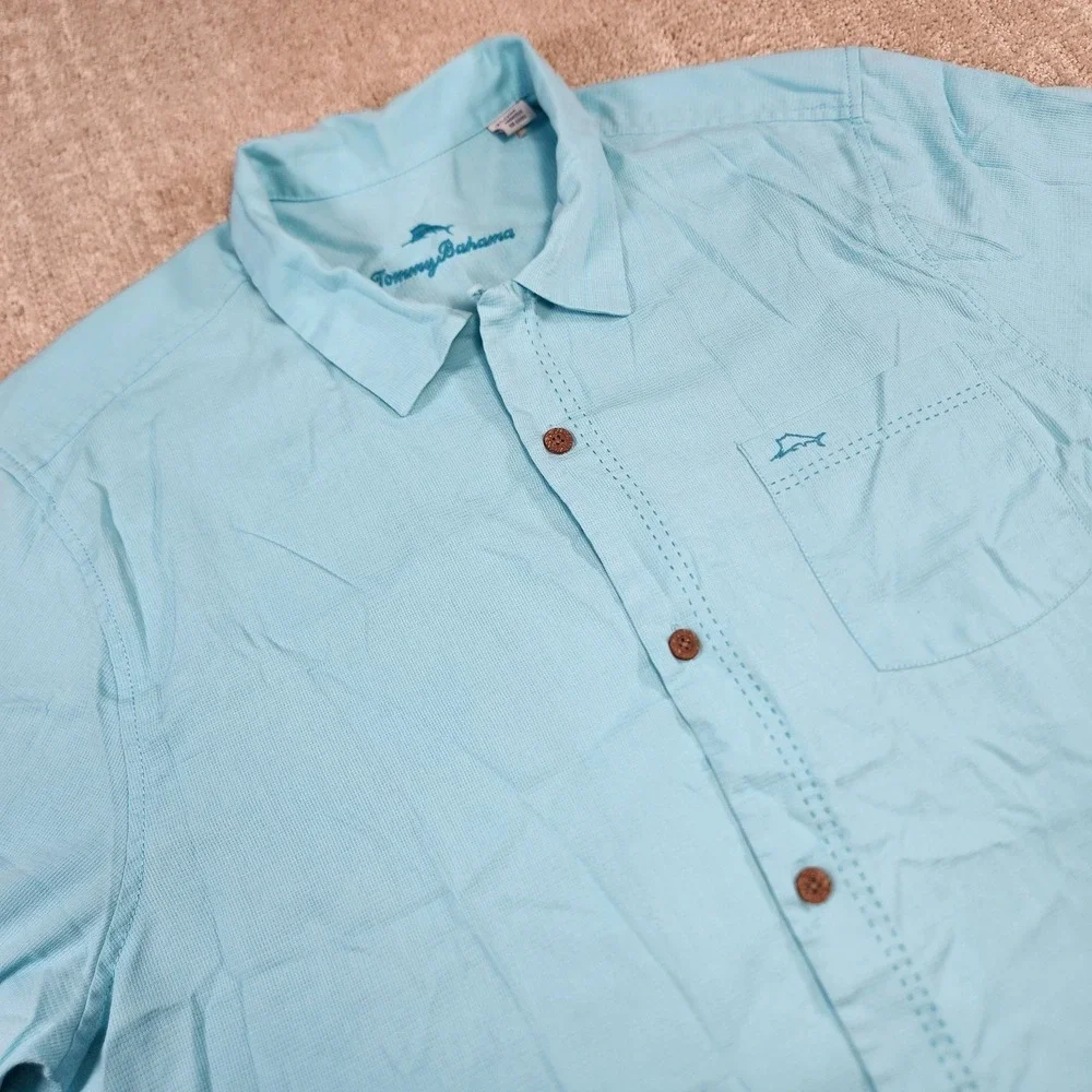 Tommy Bahama Shirt‎ Men XL Silk Performance Blend Blue Loop Collar Button Up